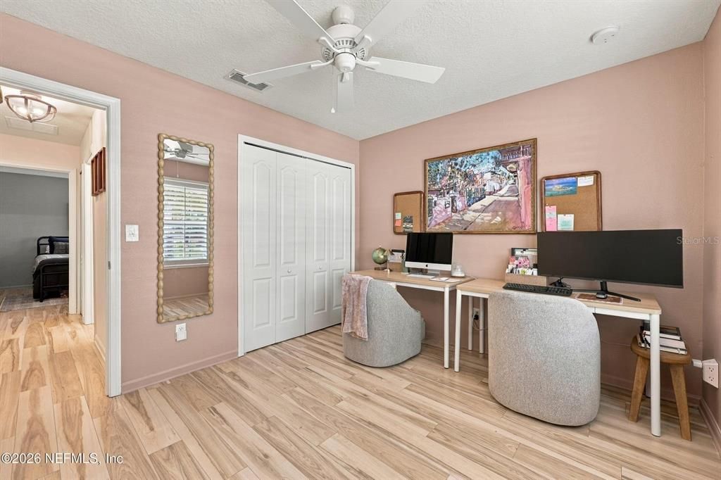 For Sale: $522,000 (4 beds, 3 baths, 1912 Square Feet)