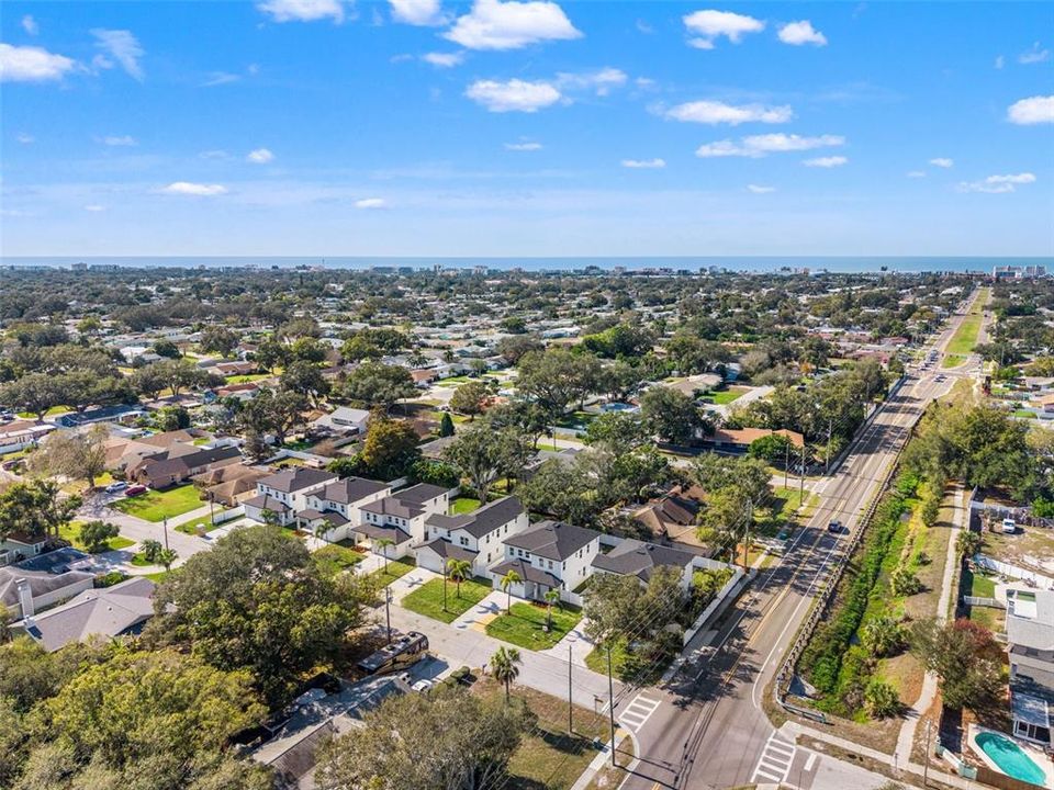 For Sale: $985,000 (4 beds, 3 baths, 2638 Square Feet)