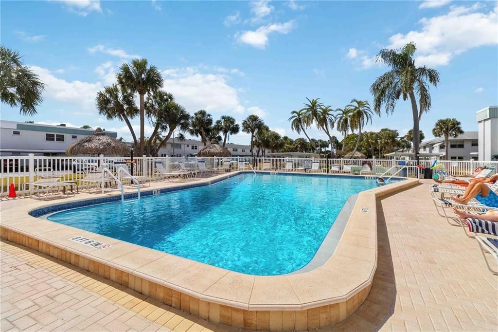 En Venta: $114,900 (2 camas, 2 baños, 1010 Pies cuadrados)