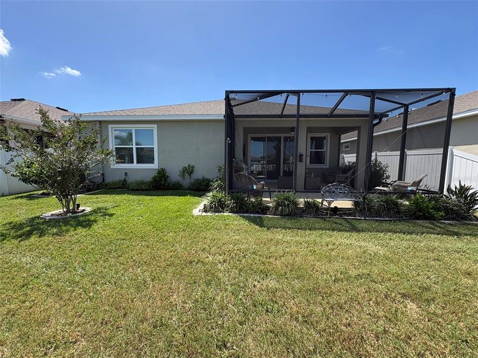 For Sale: $368,900 (3 beds, 2 baths, 1844 Square Feet)