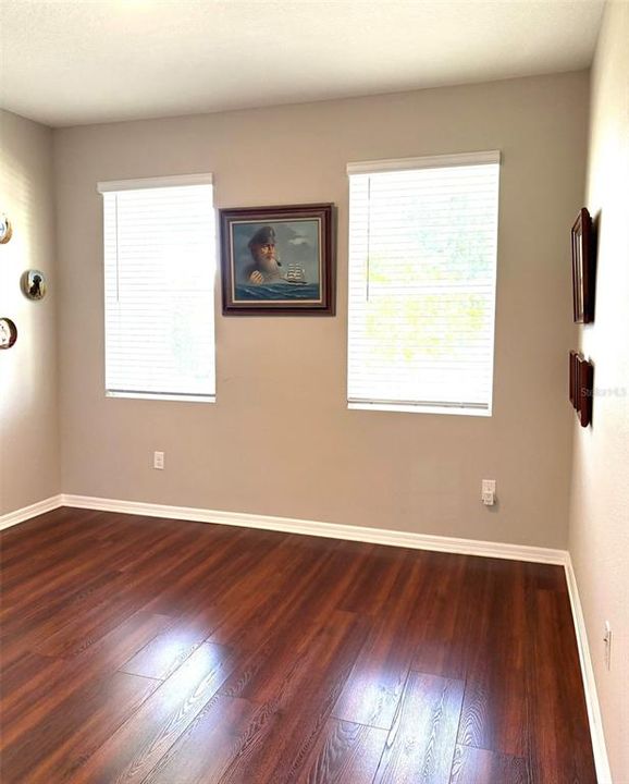 For Sale: $368,900 (3 beds, 2 baths, 1844 Square Feet)