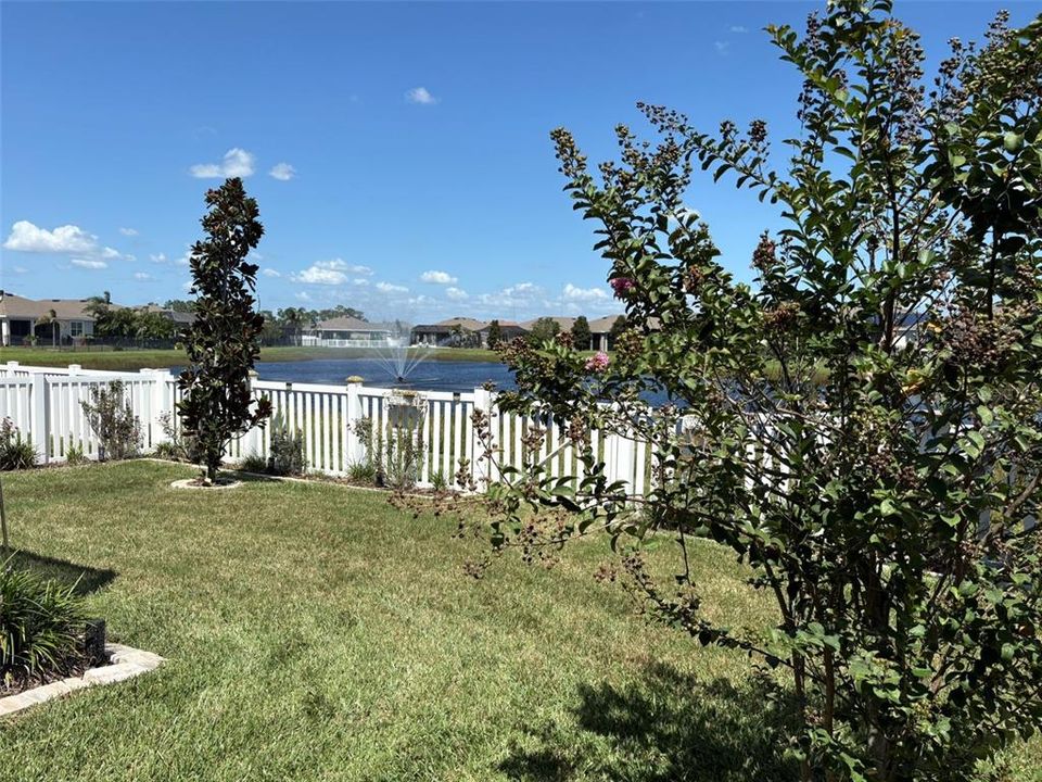 For Sale: $368,900 (3 beds, 2 baths, 1844 Square Feet)