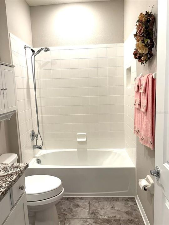 For Sale: $368,900 (3 beds, 2 baths, 1844 Square Feet)