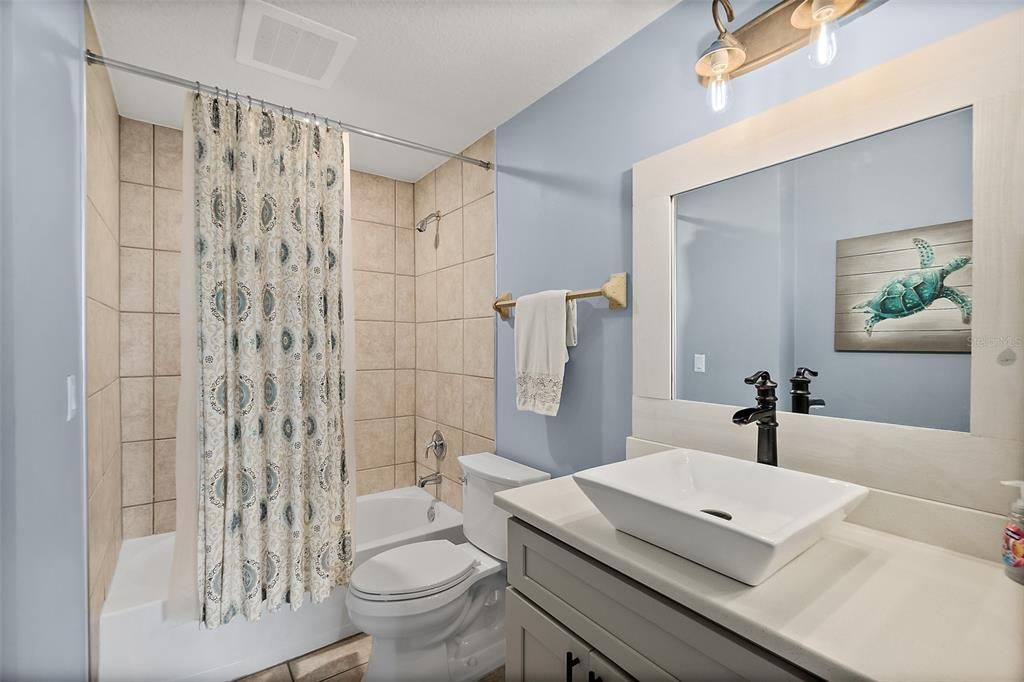 Active With Contract: $569,900 (3 beds, 3 baths, 1980 Square Feet)