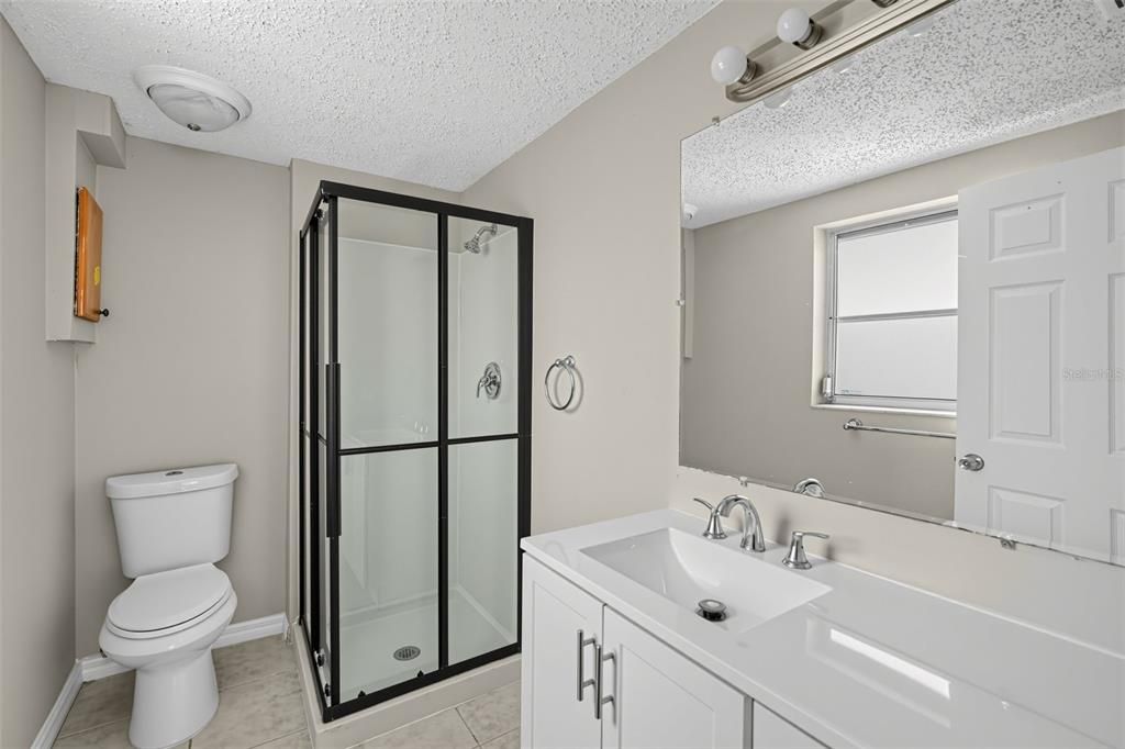 For Sale: $249,900 (3 beds, 2 baths, 1303 Square Feet)