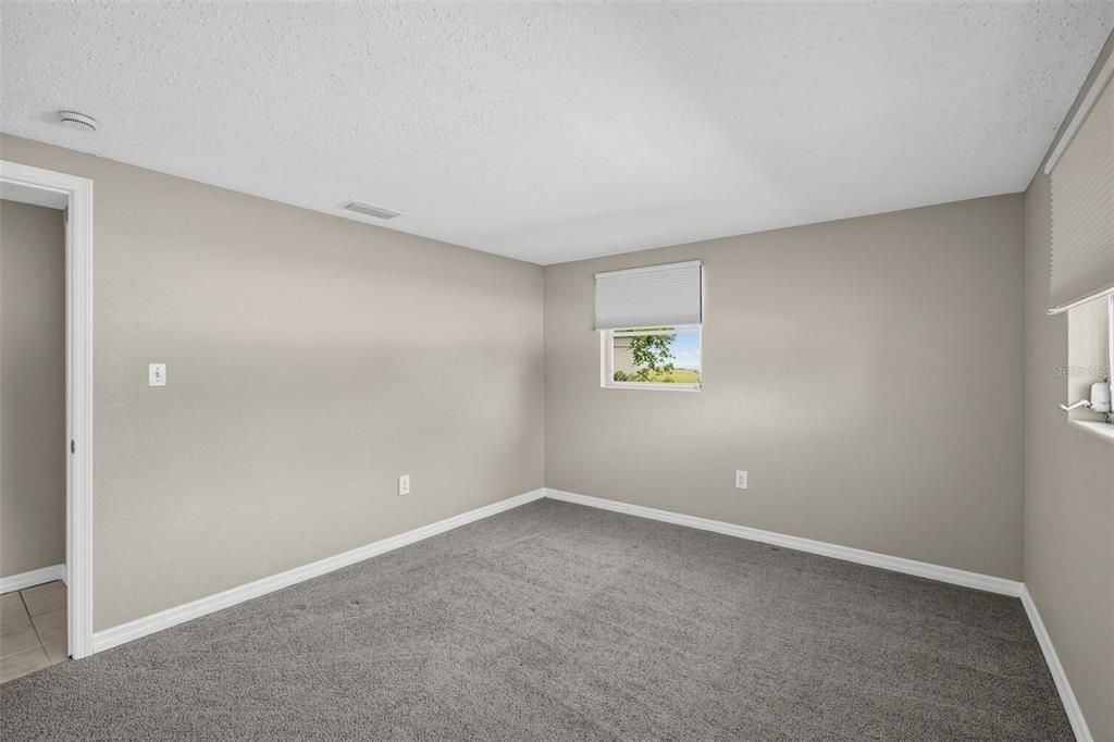 For Sale: $249,900 (3 beds, 2 baths, 1303 Square Feet)