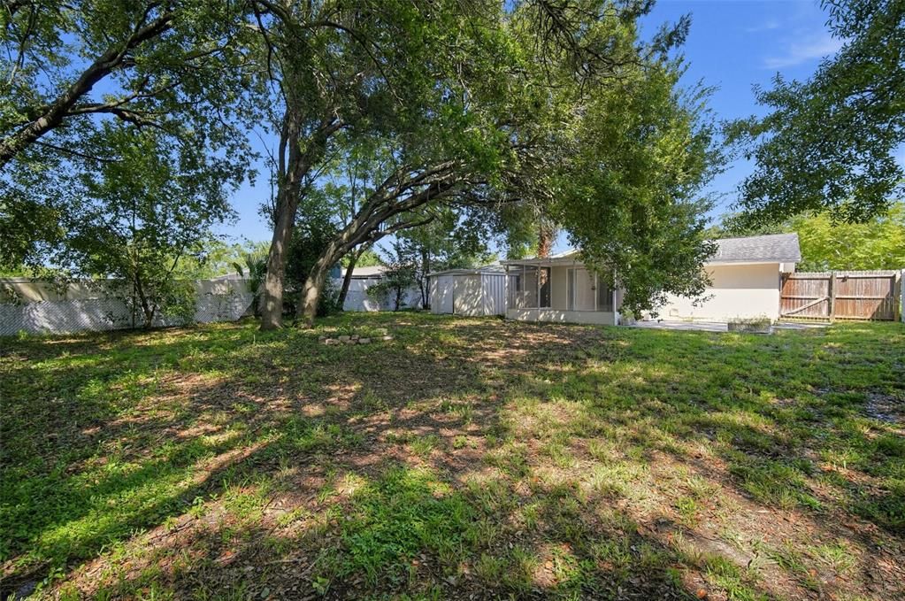 For Sale: $249,900 (3 beds, 2 baths, 1303 Square Feet)