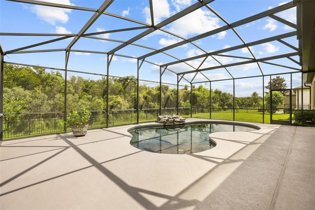 En Venta: $649,990 (5 camas, 3 baños, 2940 Pies cuadrados)
