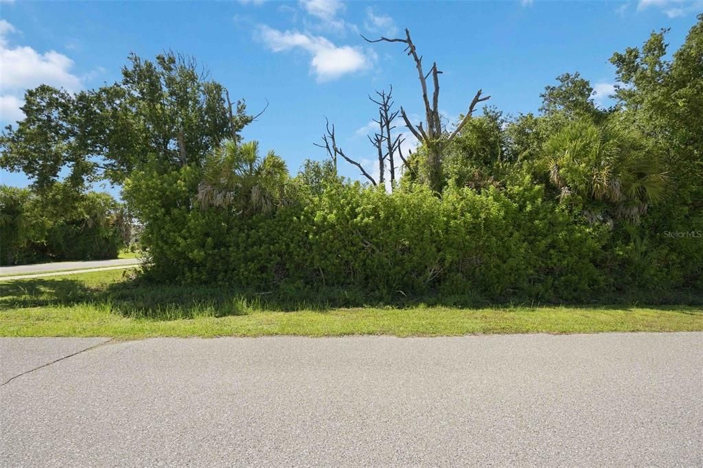 For Sale: $43,000 (0.27 acres)