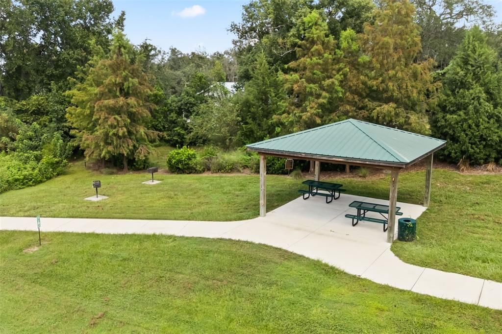 For Rent: $2,800 (4 beds, 2 baths, 1850 Square Feet)