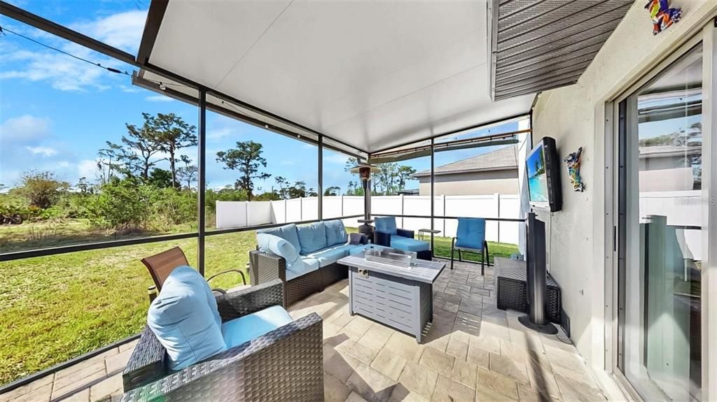 En Venta: $489,900 (6 camas, 3 baños, 3130 Pies cuadrados)