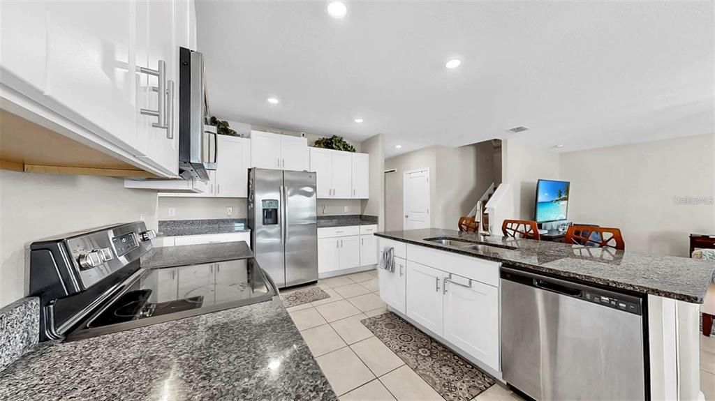 En Venta: $489,900 (6 camas, 3 baños, 3130 Pies cuadrados)