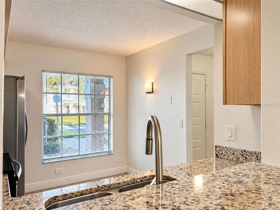 For Rent: $1,615 (2 beds, 2 baths, 1013 Square Feet)
