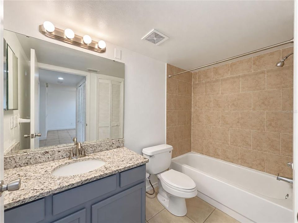 For Rent: $1,615 (2 beds, 2 baths, 1013 Square Feet)