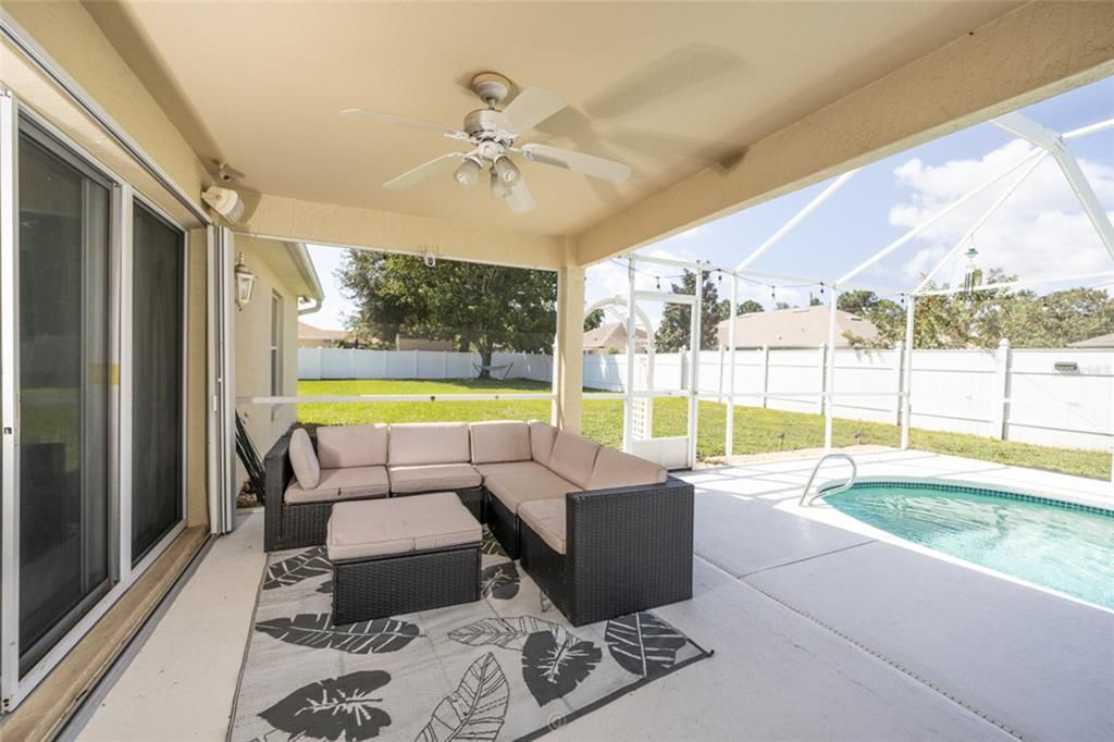 For Sale: $460,000 (3 beds, 2 baths, 1765 Square Feet)