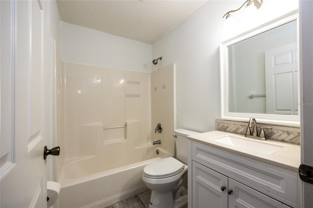 For Sale: $460,000 (3 beds, 2 baths, 1765 Square Feet)