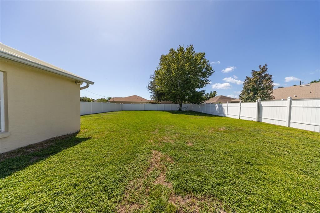 For Sale: $460,000 (3 beds, 2 baths, 1765 Square Feet)