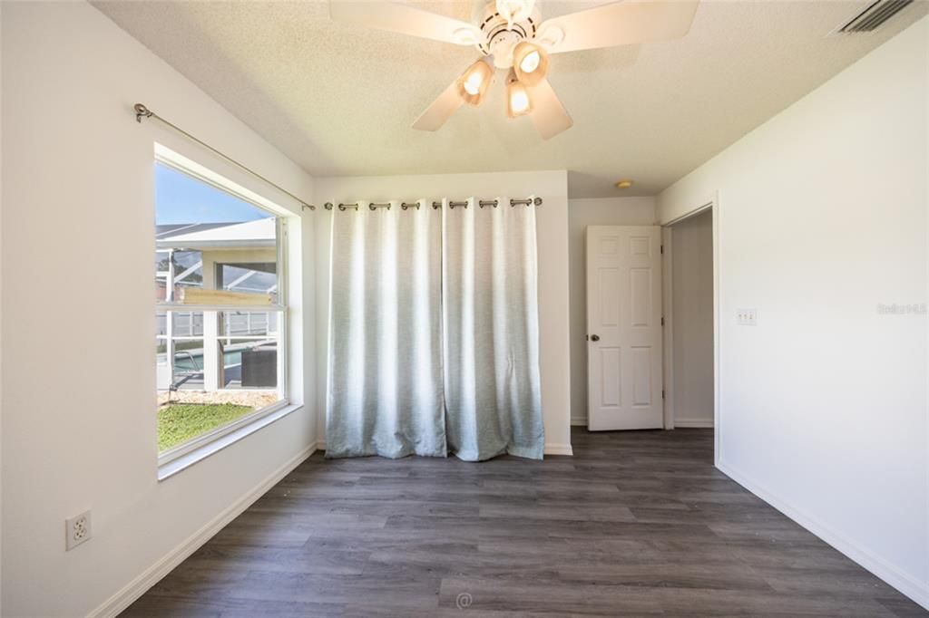 For Sale: $460,000 (3 beds, 2 baths, 1765 Square Feet)