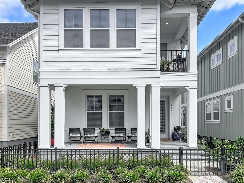 Activo con contrato: $638,000 (3 camas, 2 baños, 1650 Pies cuadrados)