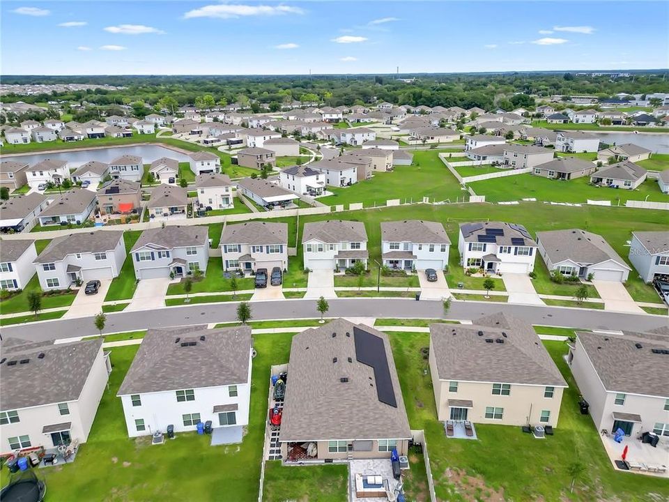 For Rent: $2,600 (5 beds, 3 baths, 2674 Square Feet)