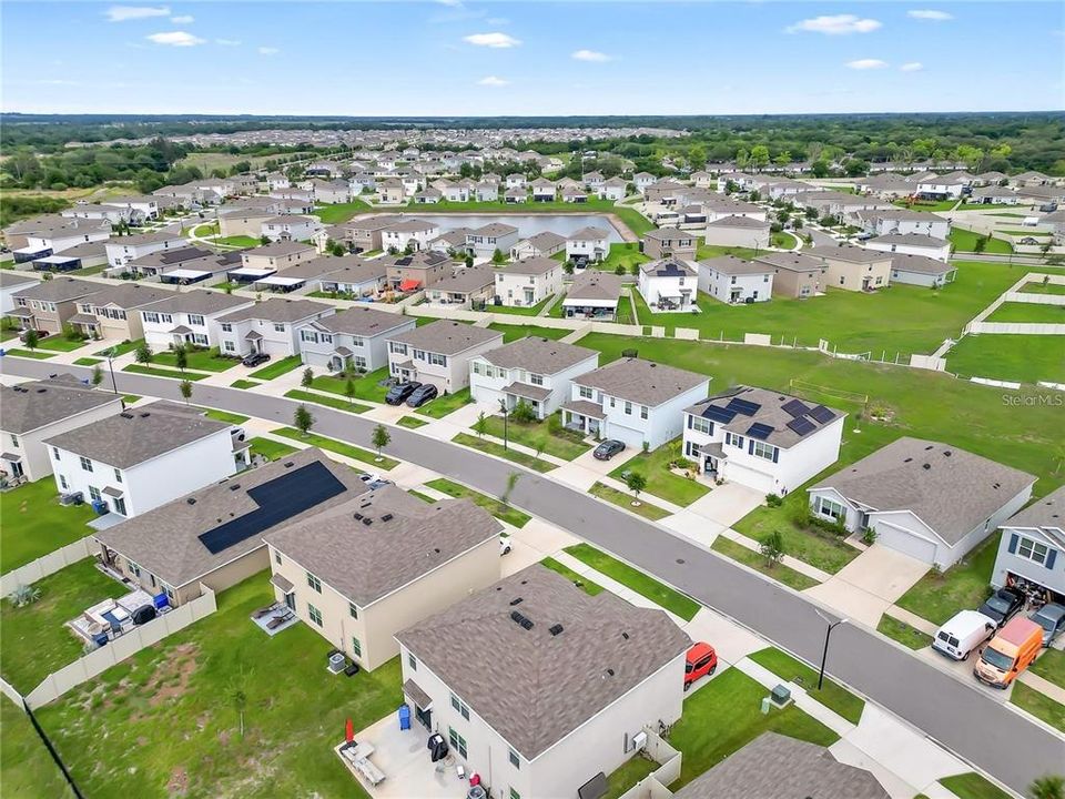 For Rent: $2,600 (5 beds, 3 baths, 2674 Square Feet)