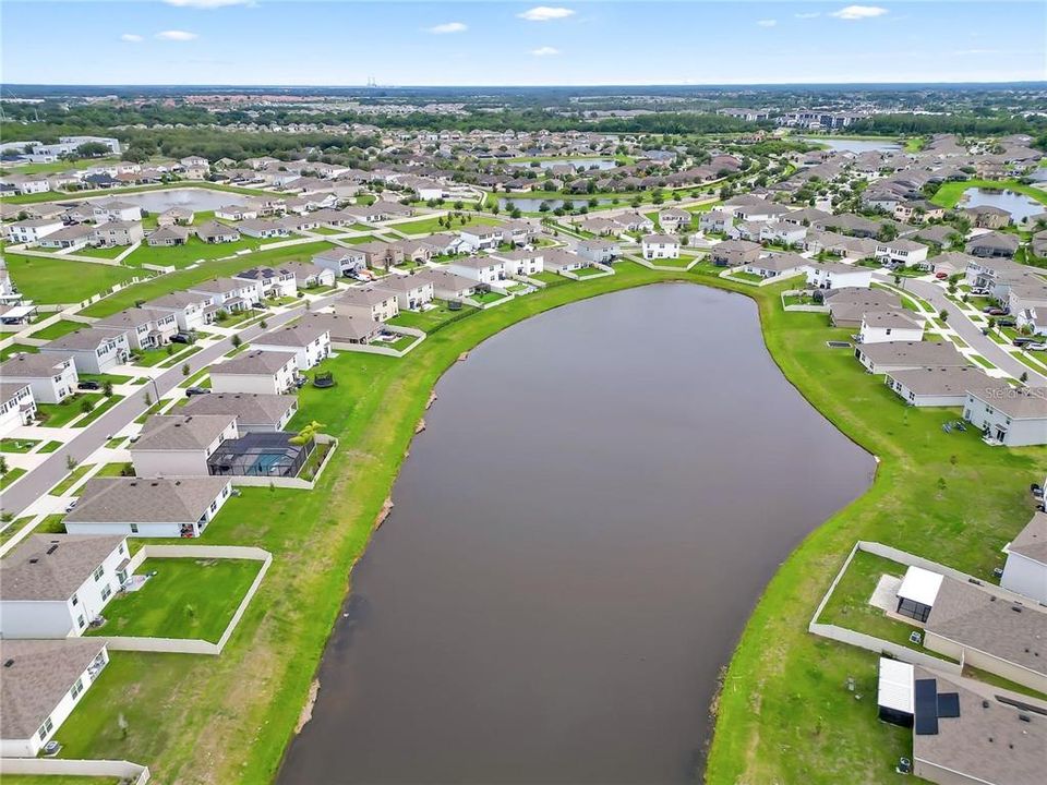 For Rent: $2,600 (5 beds, 3 baths, 2674 Square Feet)