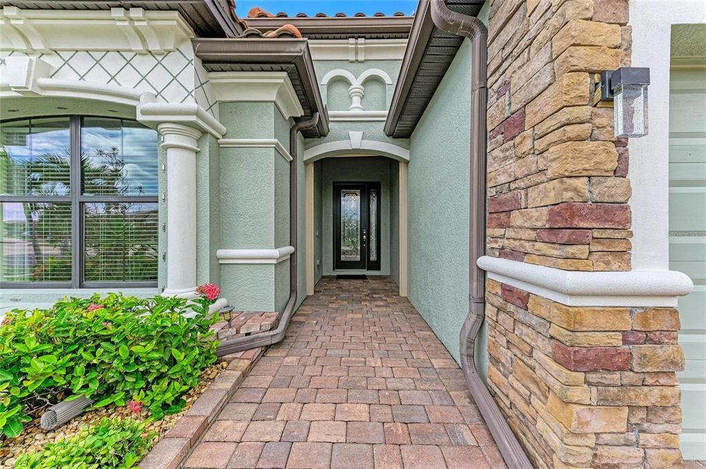 На продажу: $549,000 (4 спален, 2 ванн, 2251 Квадратных фут)