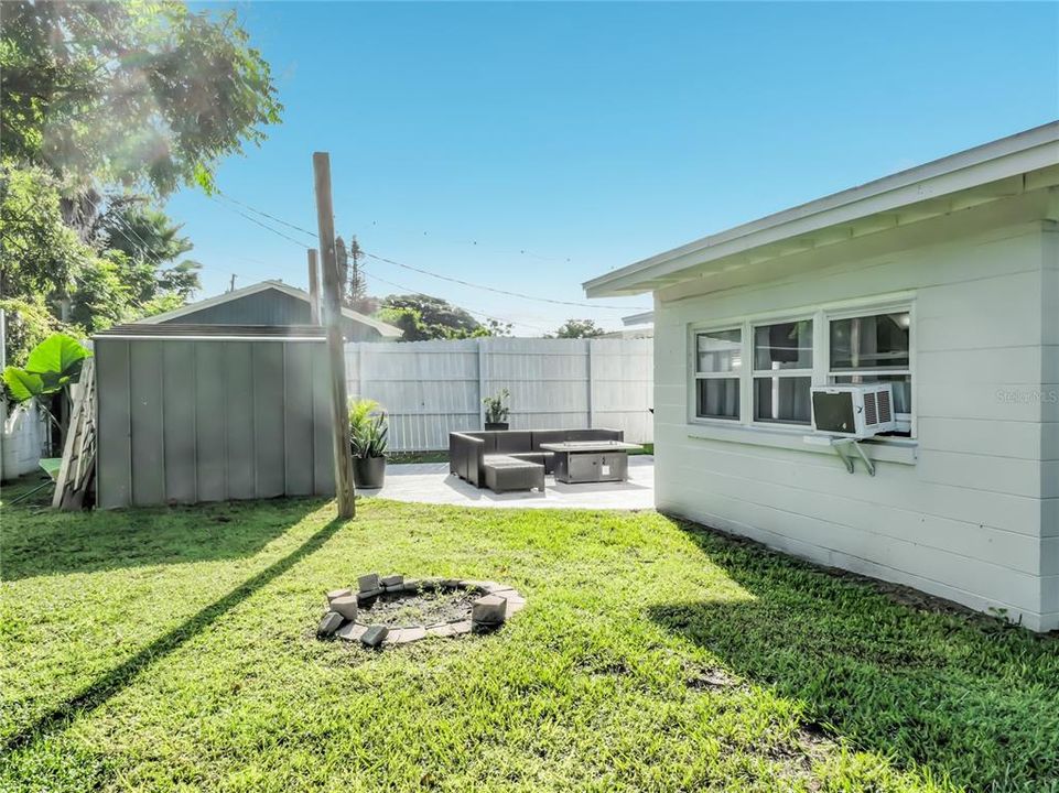 En Venta: $364,900 (4 camas, 2 baños, 1388 Pies cuadrados)