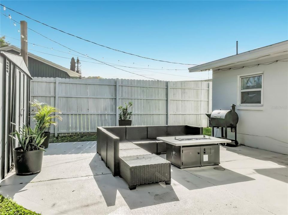 En Venta: $364,900 (4 camas, 2 baños, 1388 Pies cuadrados)