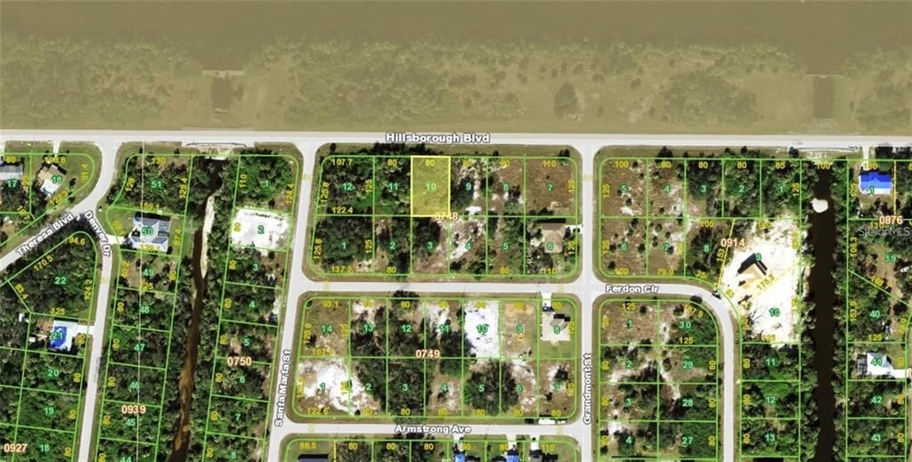 En Venta: $20,000 (0.23 acres)