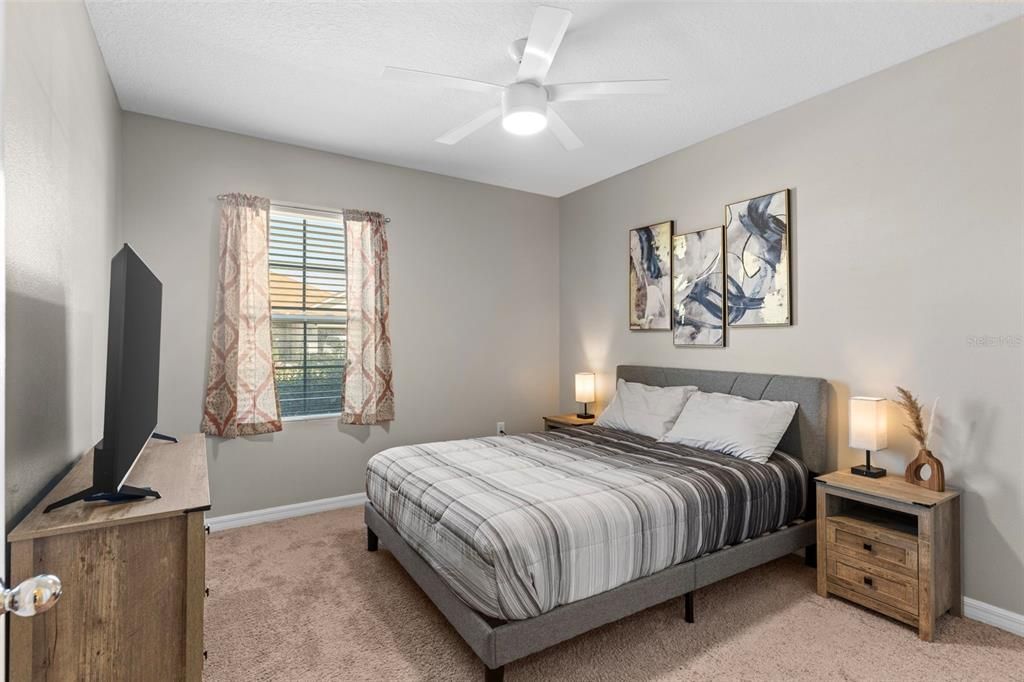 For Rent: $3,200 (4 beds, 2 baths, 2368 Square Feet)