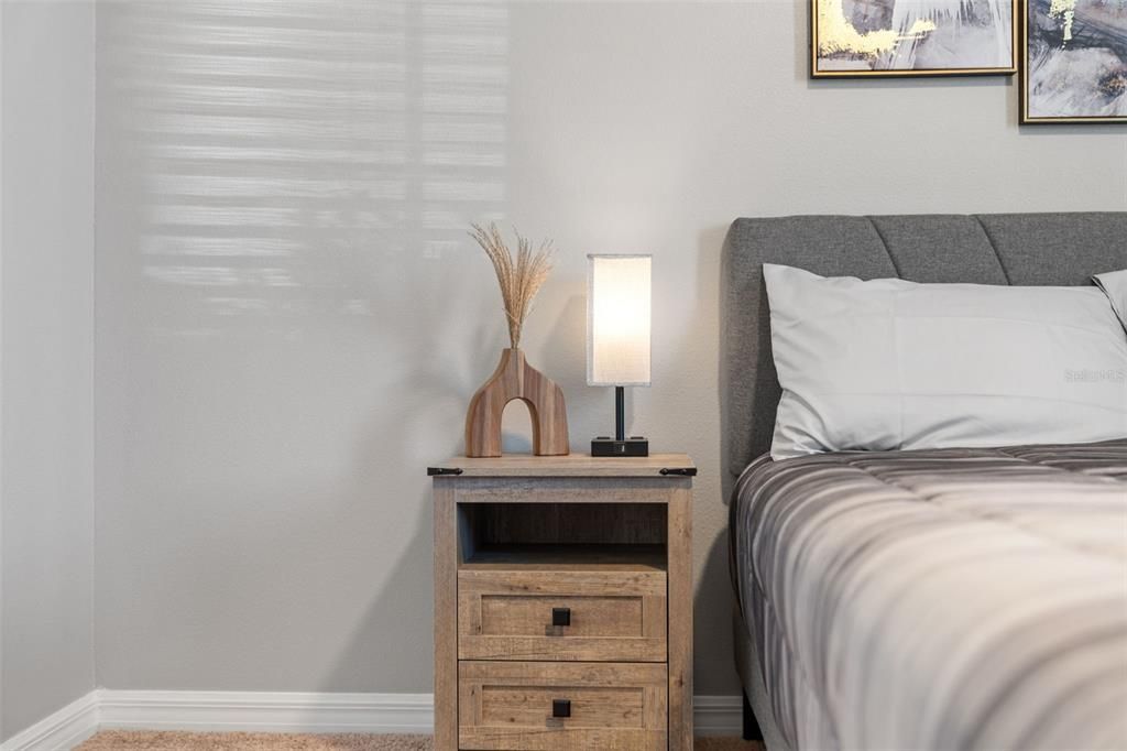 For Rent: $3,200 (4 beds, 2 baths, 2368 Square Feet)