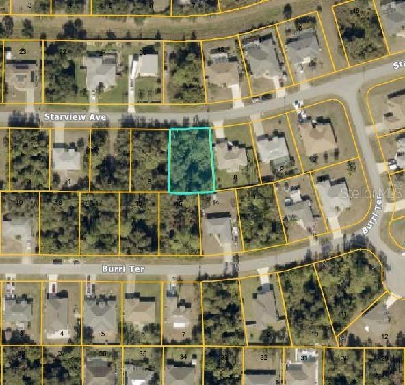 En Venta: $19,900 (0.23 acres)