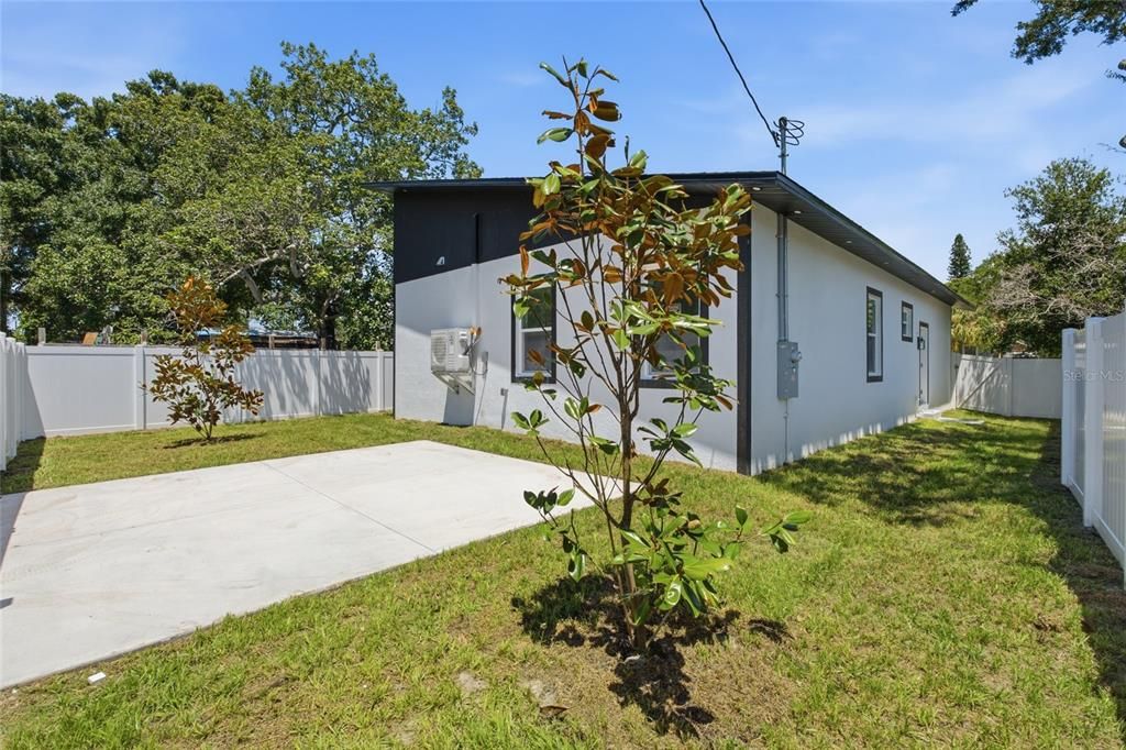 For Sale: $439,999 (3 beds, 2 baths, 1500 Square Feet)