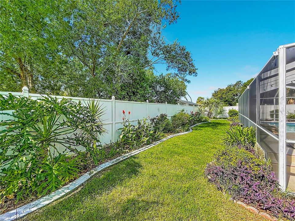 Activo con contrato: $369,500 (3 camas, 2 baños, 1729 Pies cuadrados)