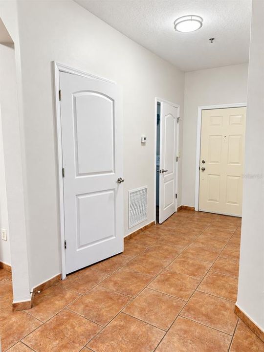 В аренду: $2,250 (3 спален, 2 ванн, 1351 Квадратных фут)