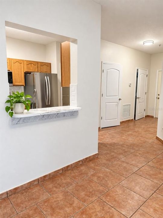 В аренду: $2,250 (3 спален, 2 ванн, 1351 Квадратных фут)