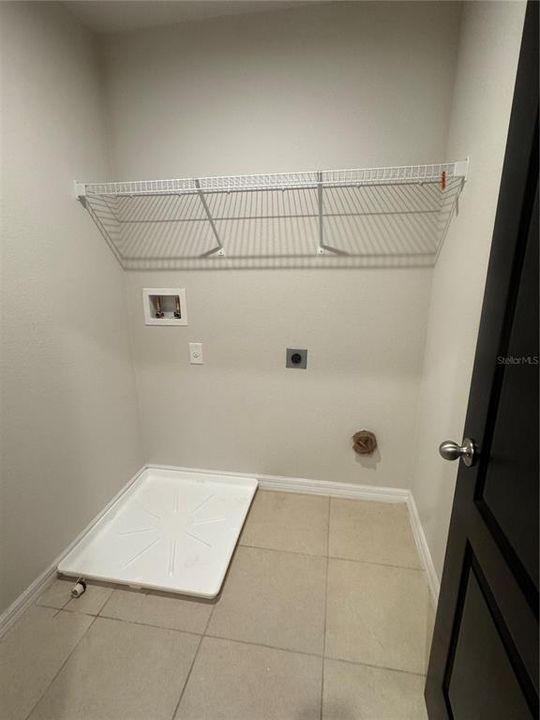 For Sale: $470,000 (4 beds, 2 baths, 2169 Square Feet)