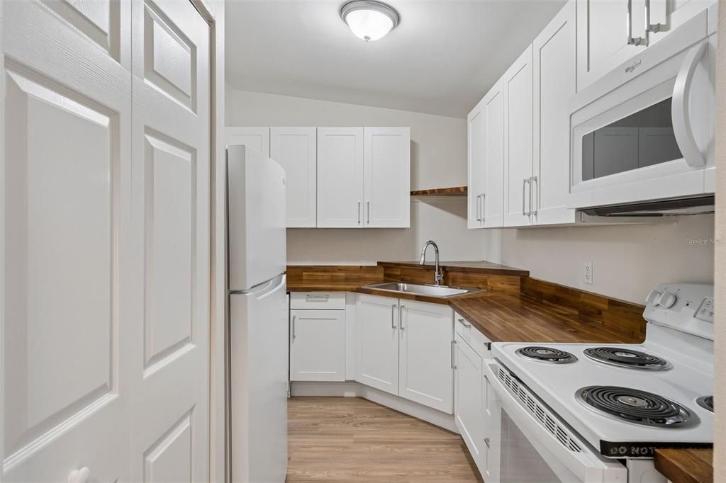 En Venta: $235,000 (2 camas, 2 baños, 1157 Pies cuadrados)