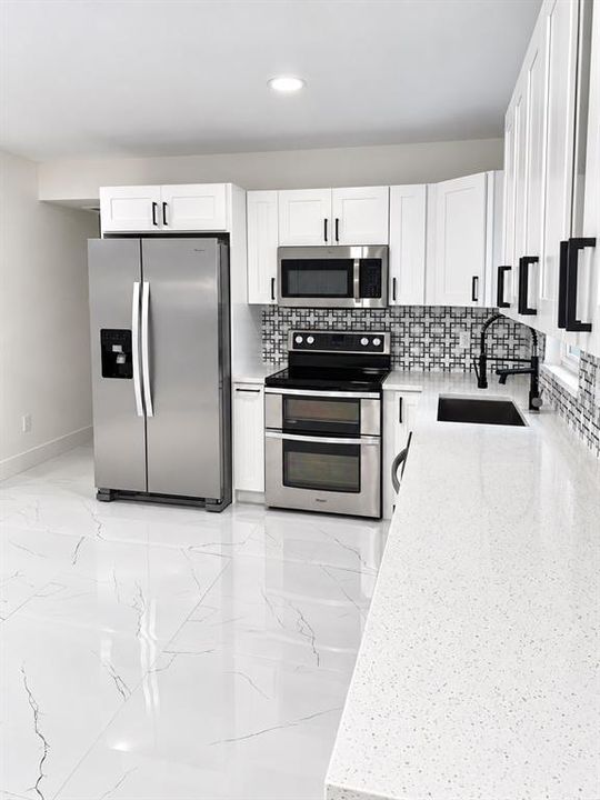 For Sale: $395,000 (3 beds, 2 baths, 1508 Square Feet)