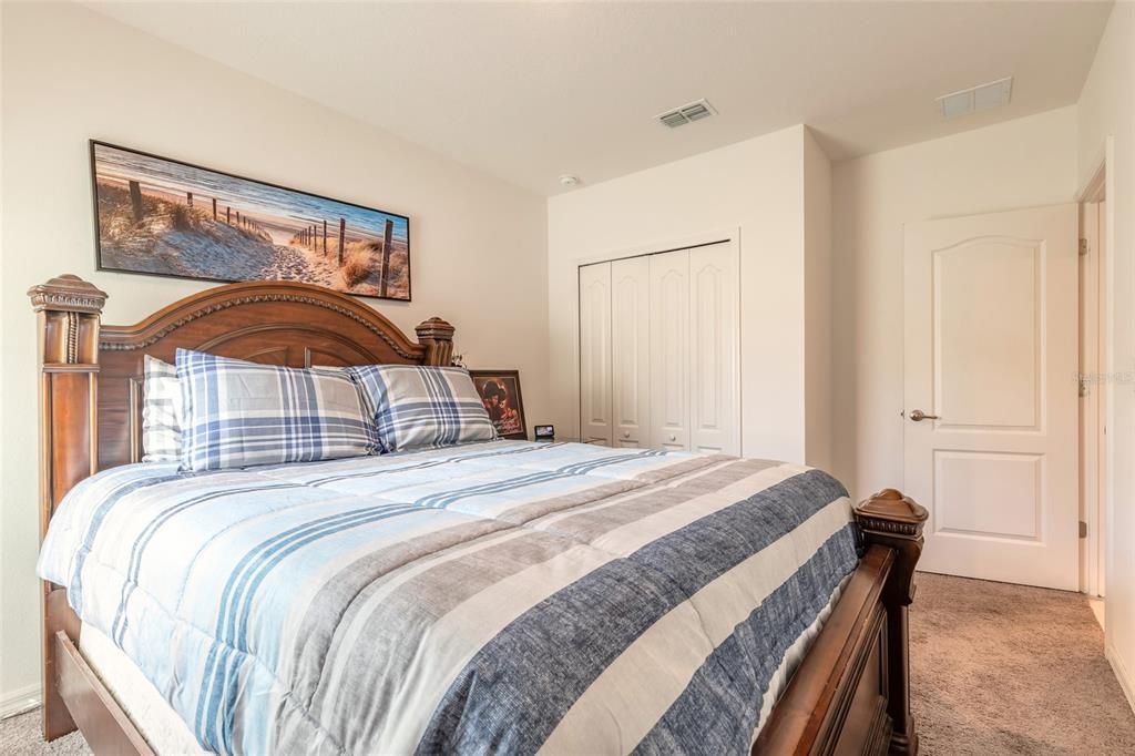 For Sale: $399,000 (3 beds, 2 baths, 1878 Square Feet)