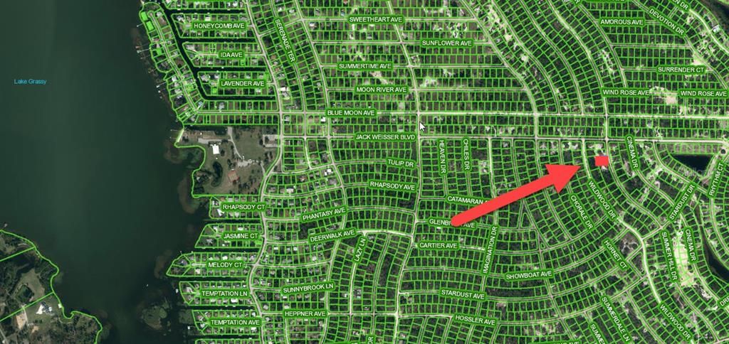 For Sale: $8,900 (0.27 acres)