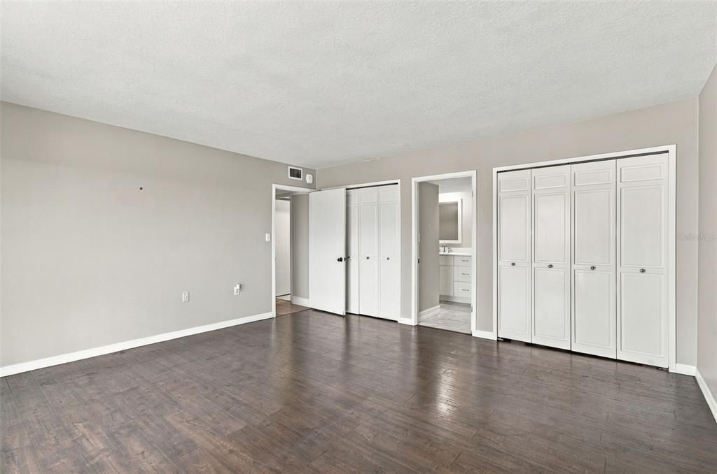 En Venta: $499,988 (2 camas, 2 baños, 1178 Pies cuadrados)
