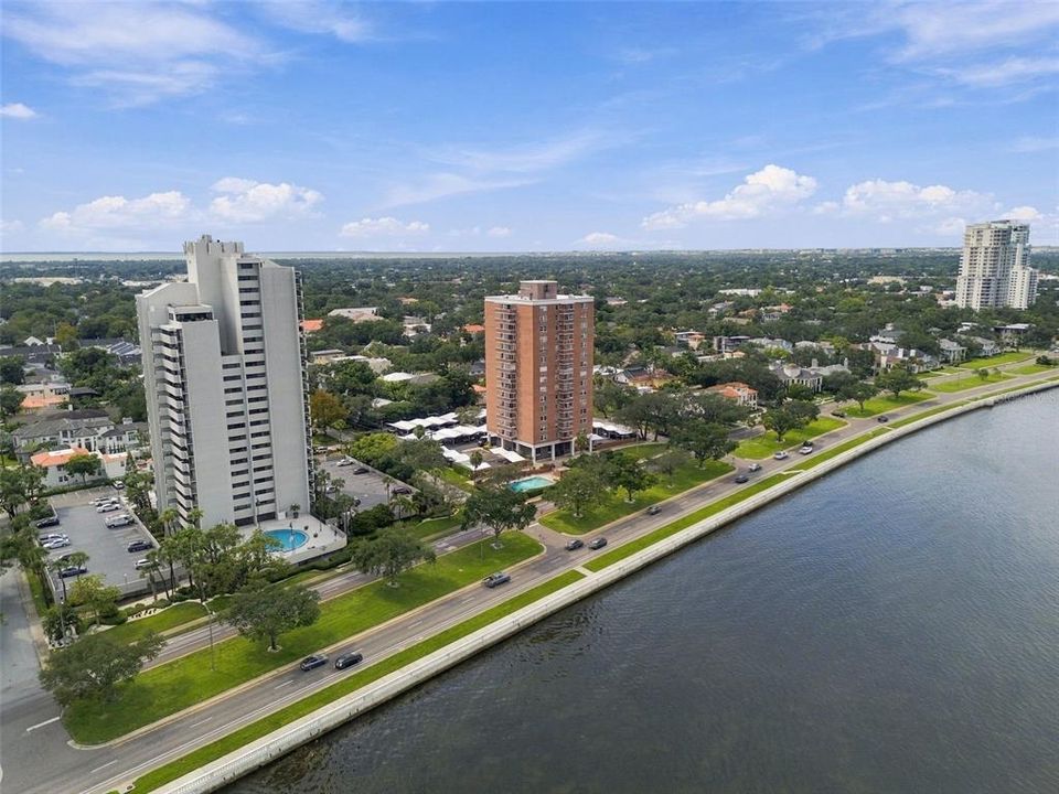 En Venta: $499,988 (2 camas, 2 baños, 1178 Pies cuadrados)