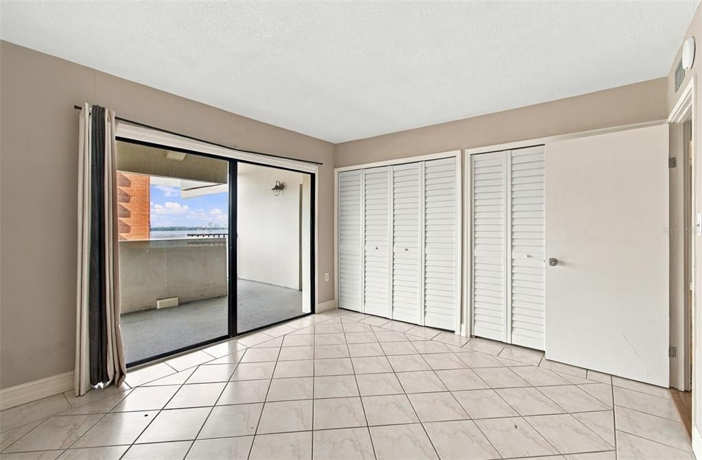 En Venta: $499,988 (2 camas, 2 baños, 1178 Pies cuadrados)