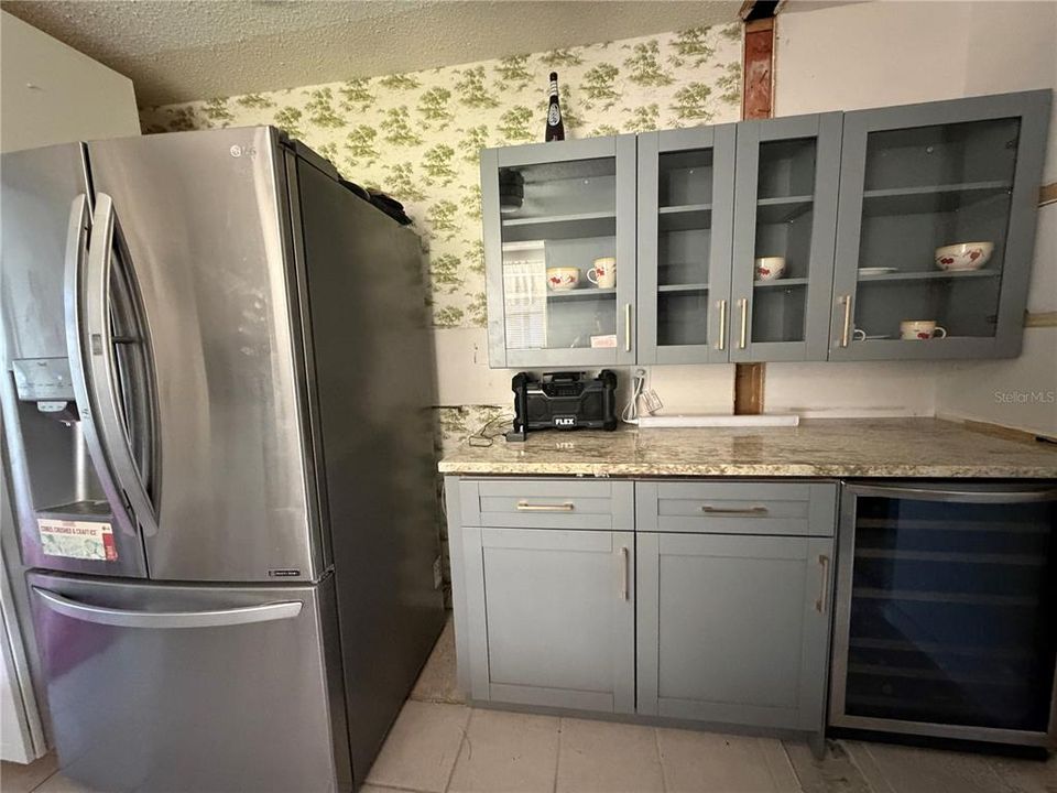 For Sale: $190,000 (2 beds, 2 baths, 1029 Square Feet)