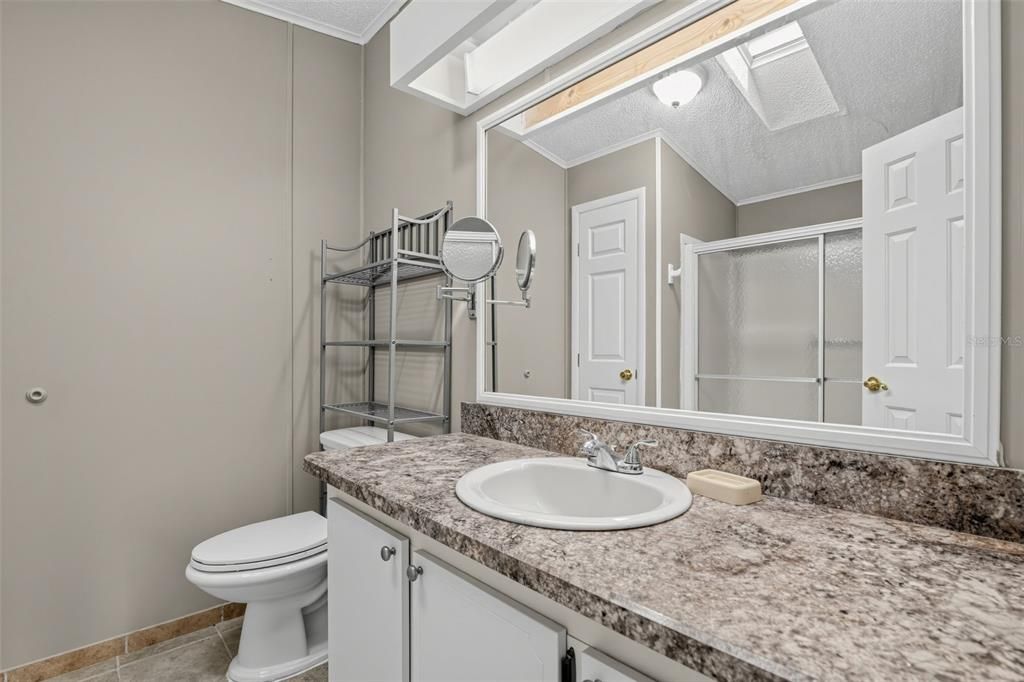 For Sale: $209,000 (2 beds, 2 baths, 1342 Square Feet)