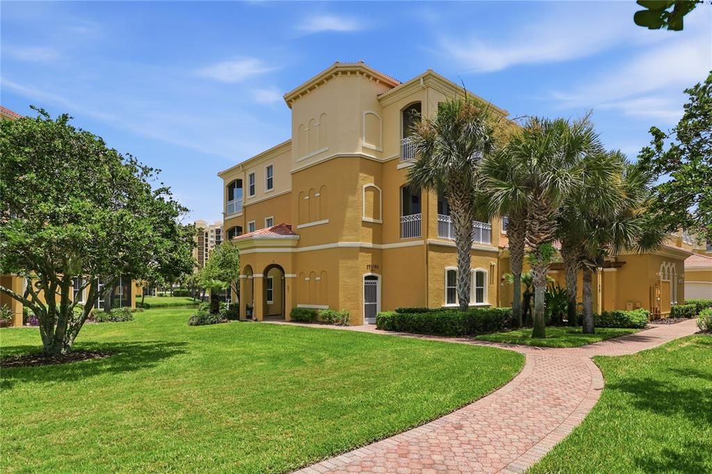 En Venta: $549,000 (3 camas, 2 baños, 2014 Pies cuadrados)