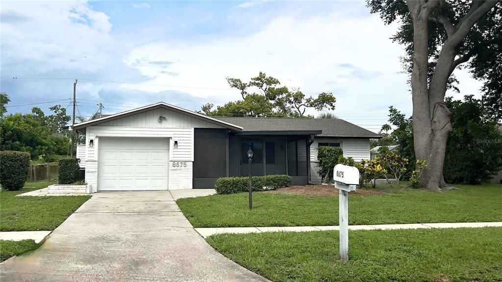 For Rent: $2,700 (3 beds, 2 baths, 1097 Square Feet)