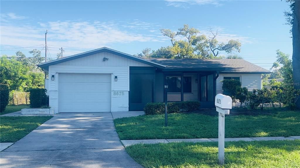 For Rent: $2,700 (3 beds, 2 baths, 1097 Square Feet)